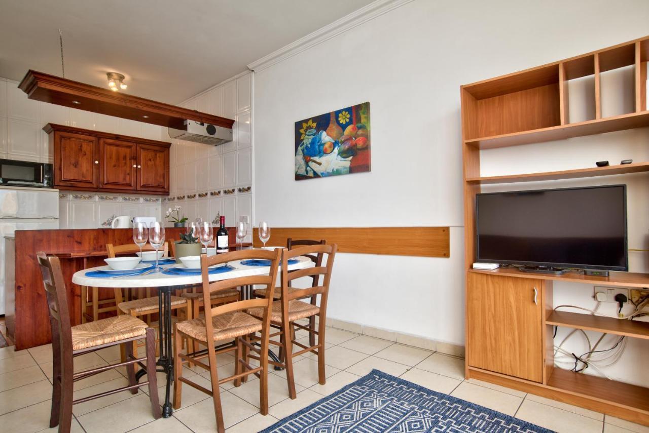 Morina Court - St Julians Seaside Bliss Apartments And Penthouse By Shortletsmalta Saint Julian's Екстериор снимка